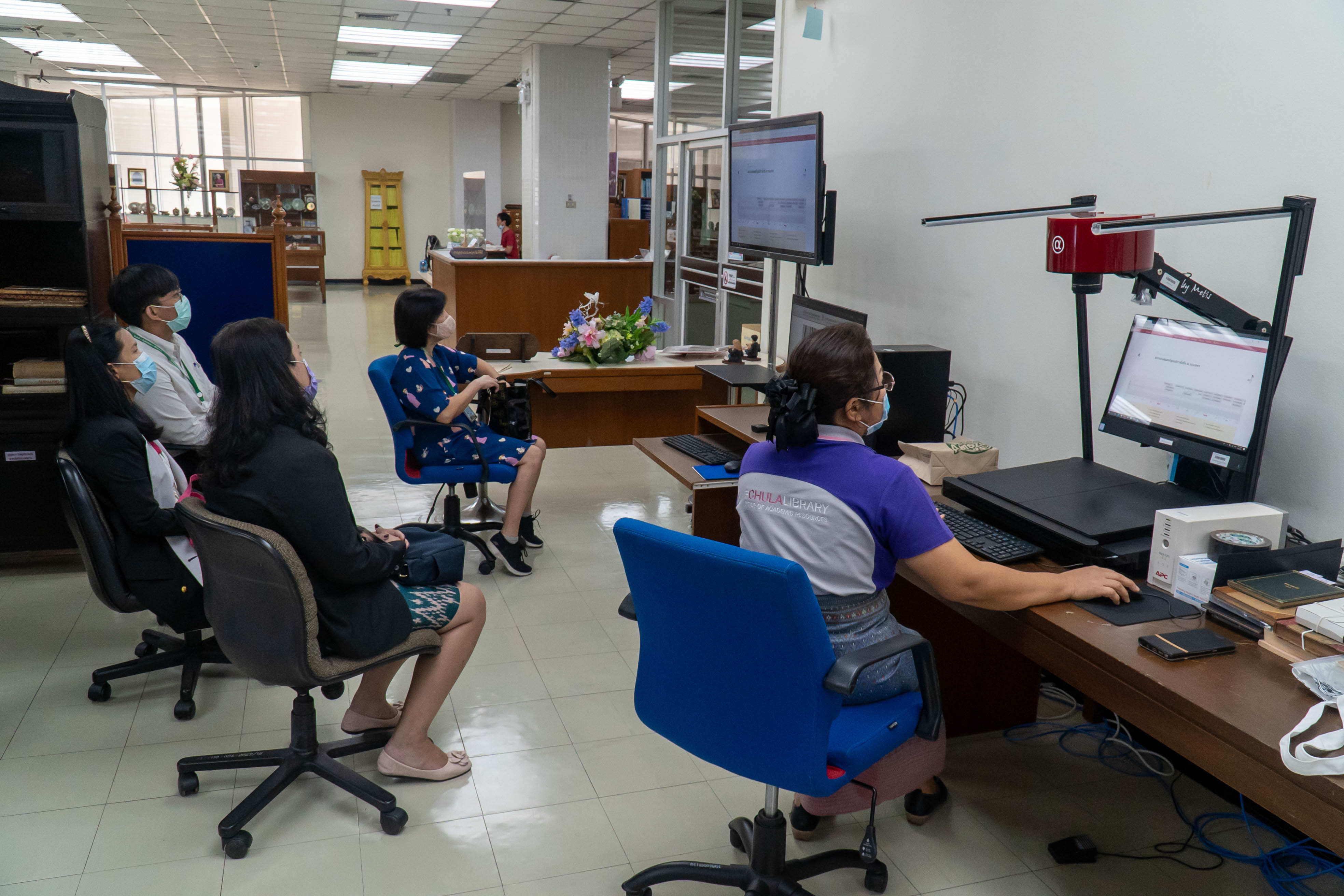 ยินดีต้อนรับ คณะกรรมการห้องสมุดคณะแพทยศาสตร์ จุฬาลงกรณ์มหาวิทยาลัย